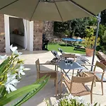 Villa Podaroc